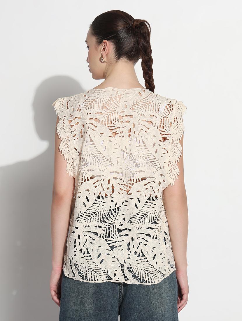 women self designed sleevelelss asymmetric lace top - 21979988 - Standard Image - 3