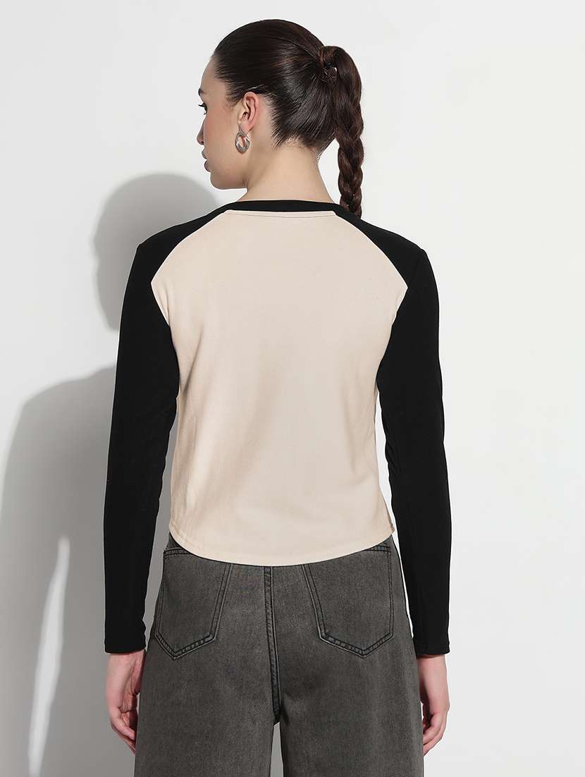 women color blocked long sleeve t-shirt - 21980014 -  Standard Image - 5