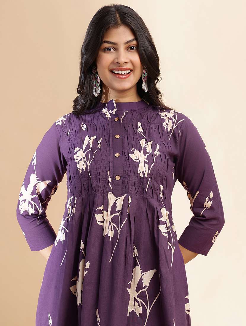 women three quarter sleeve kurta palazzo with dupatta set - 21980042 -  Standard Image - 3