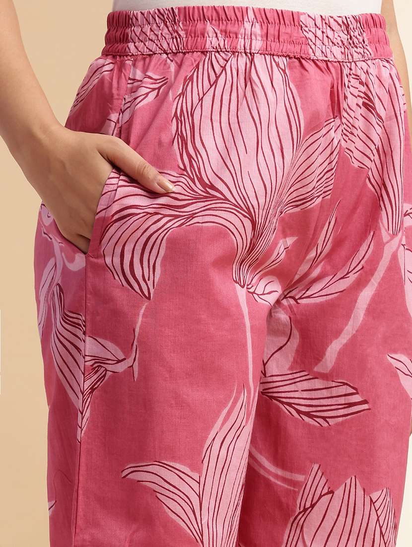 women printed three quarter sleeve kurta palazzo set - 21980055 -  Standard Image - 5