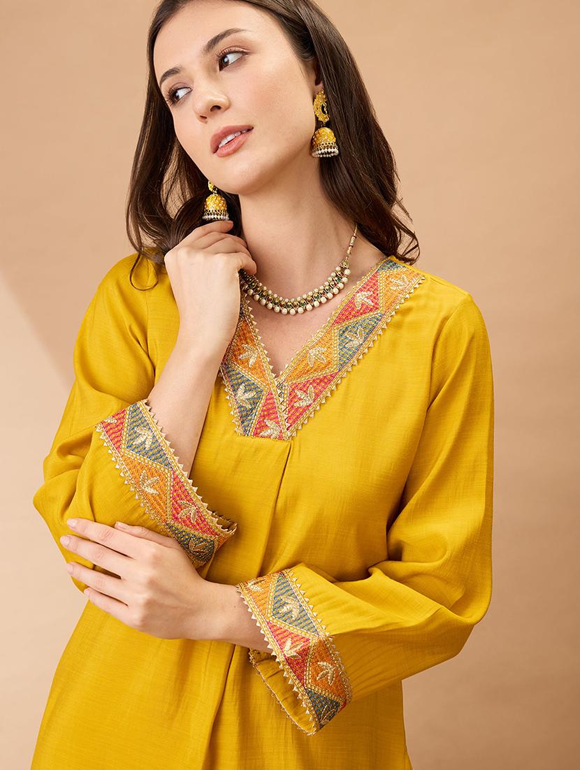 women mustard v-neck bell sleeves gotta patti lace detail a-line festive kurta - 21980076 - Standard Image - 3