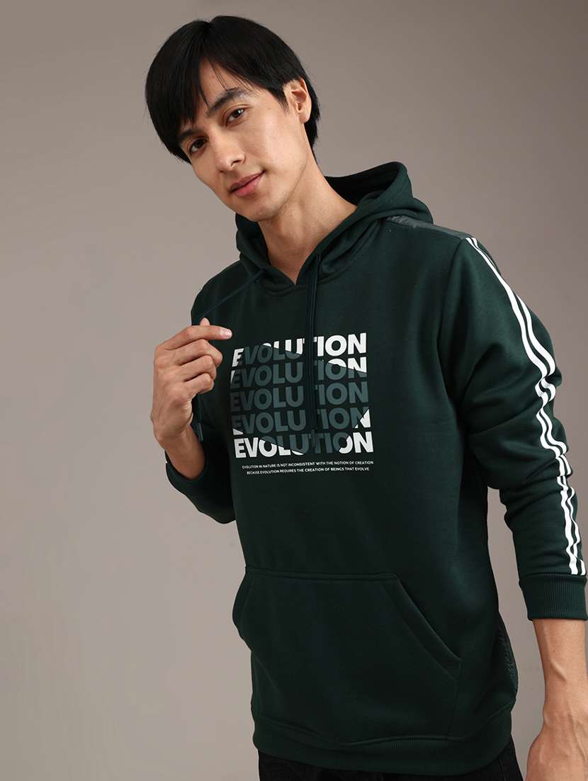 men printed long sleeve hooded sweatshirt