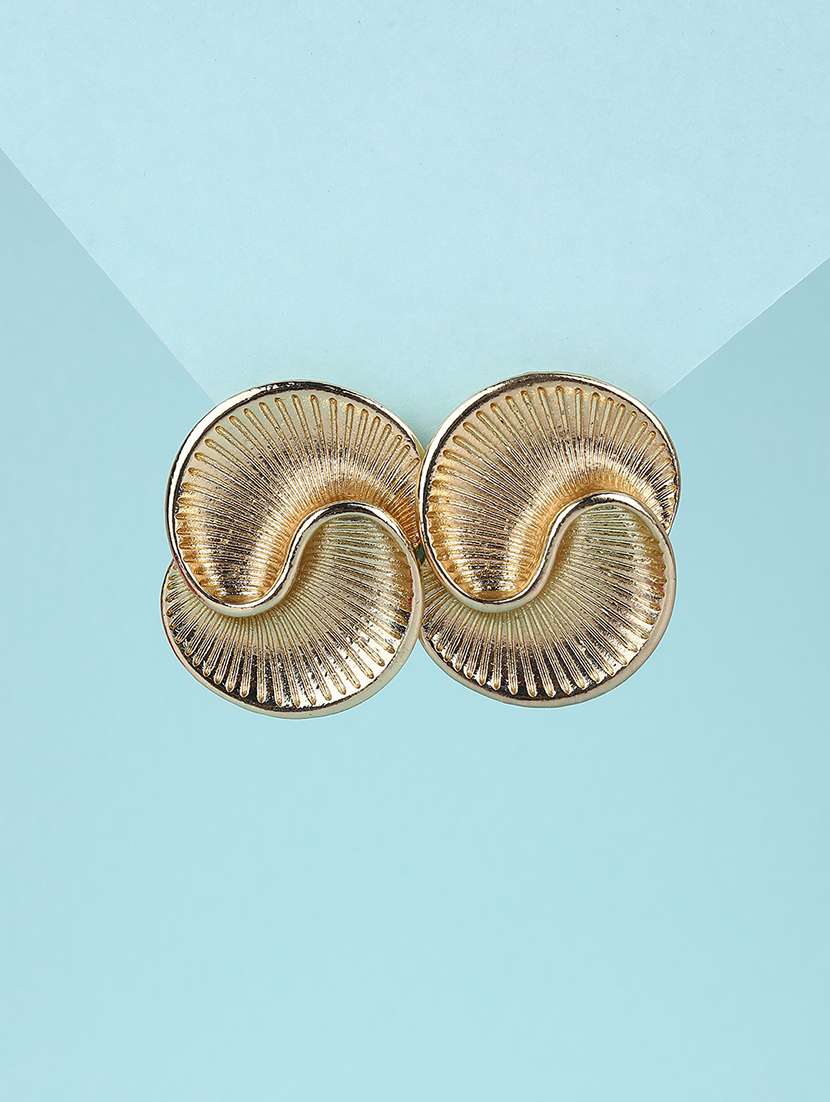 gold textured stud earrings