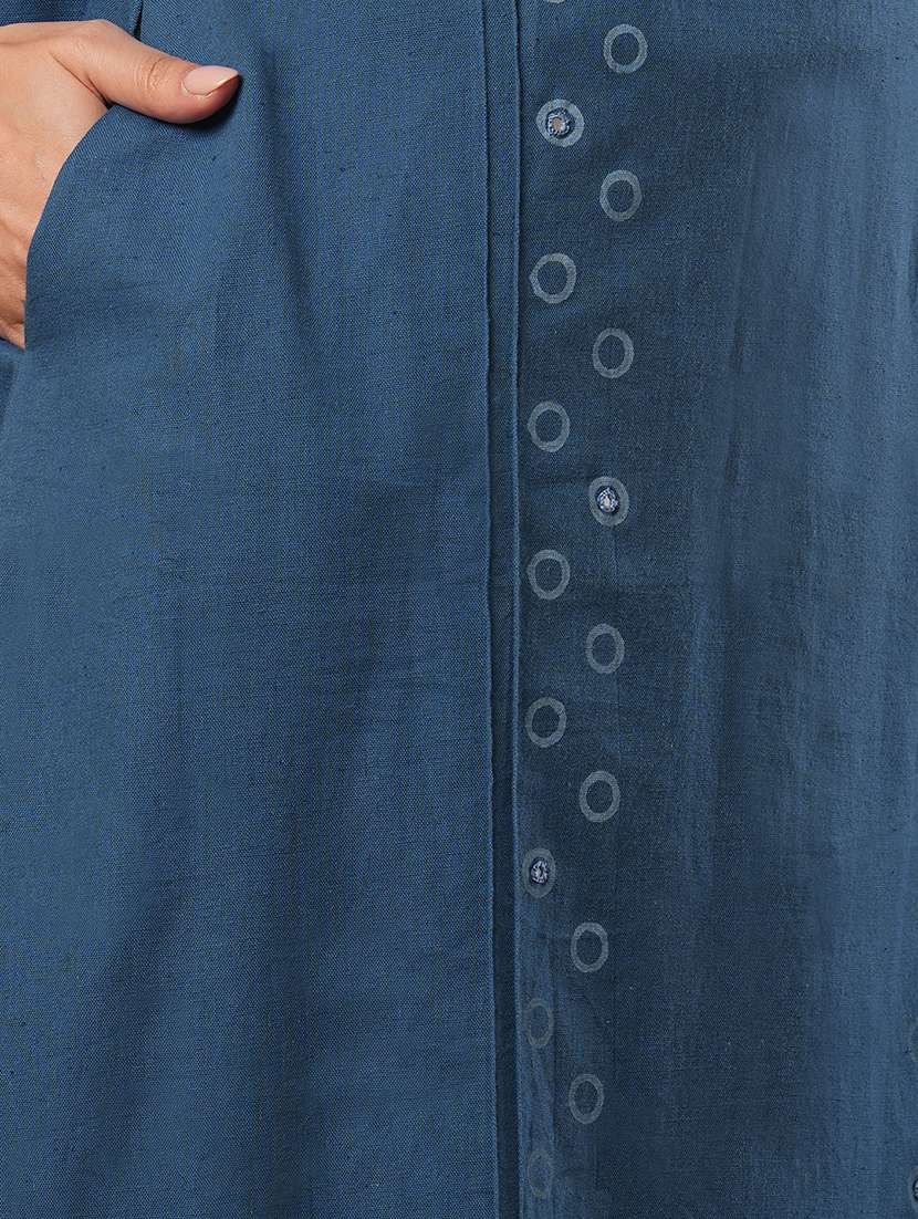 women printed tie-up neck a-line kurta with pocket - 21980937 -  Standard Image - 3