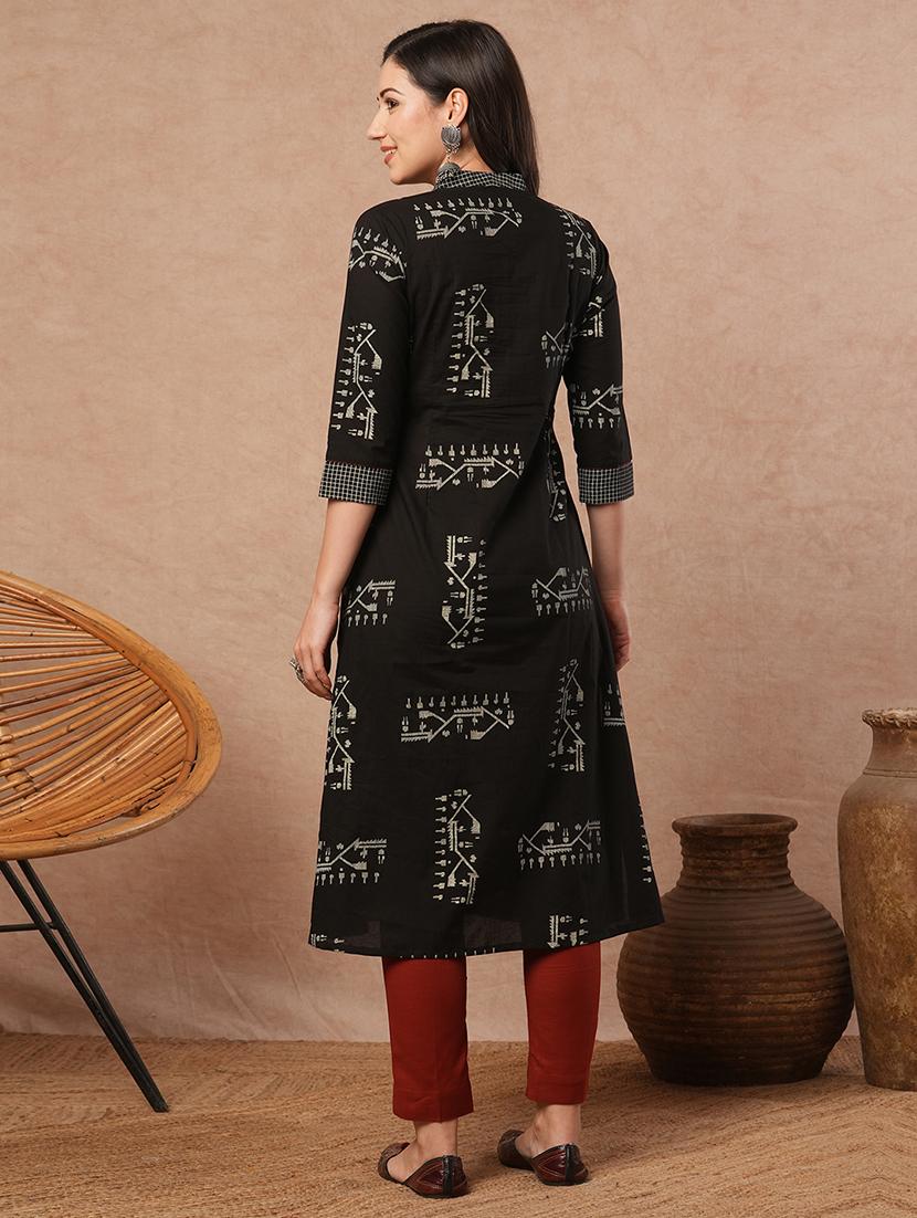 women black printed a-line kurta with pocket - 21980939 - Standard Image - 3