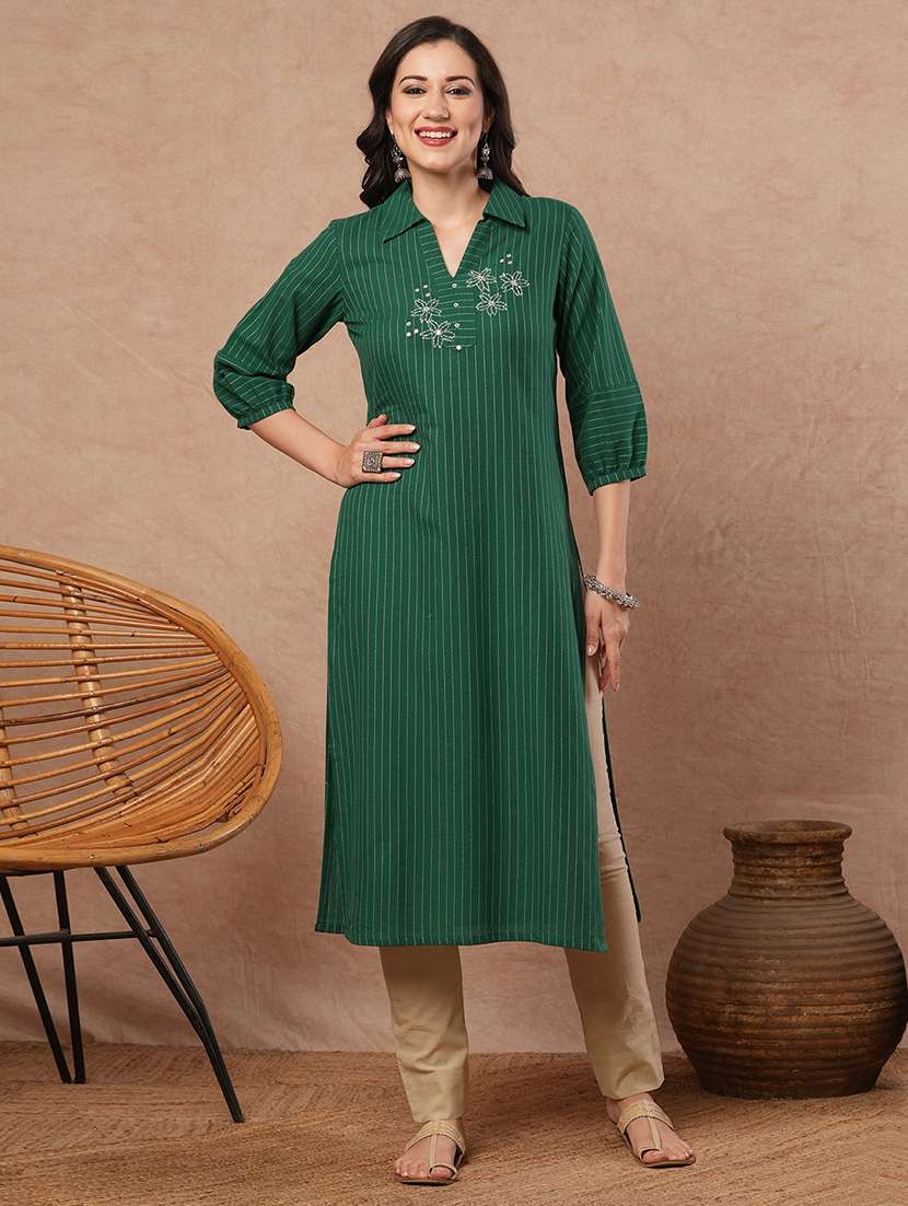 women striped puff sleeve collared kurta