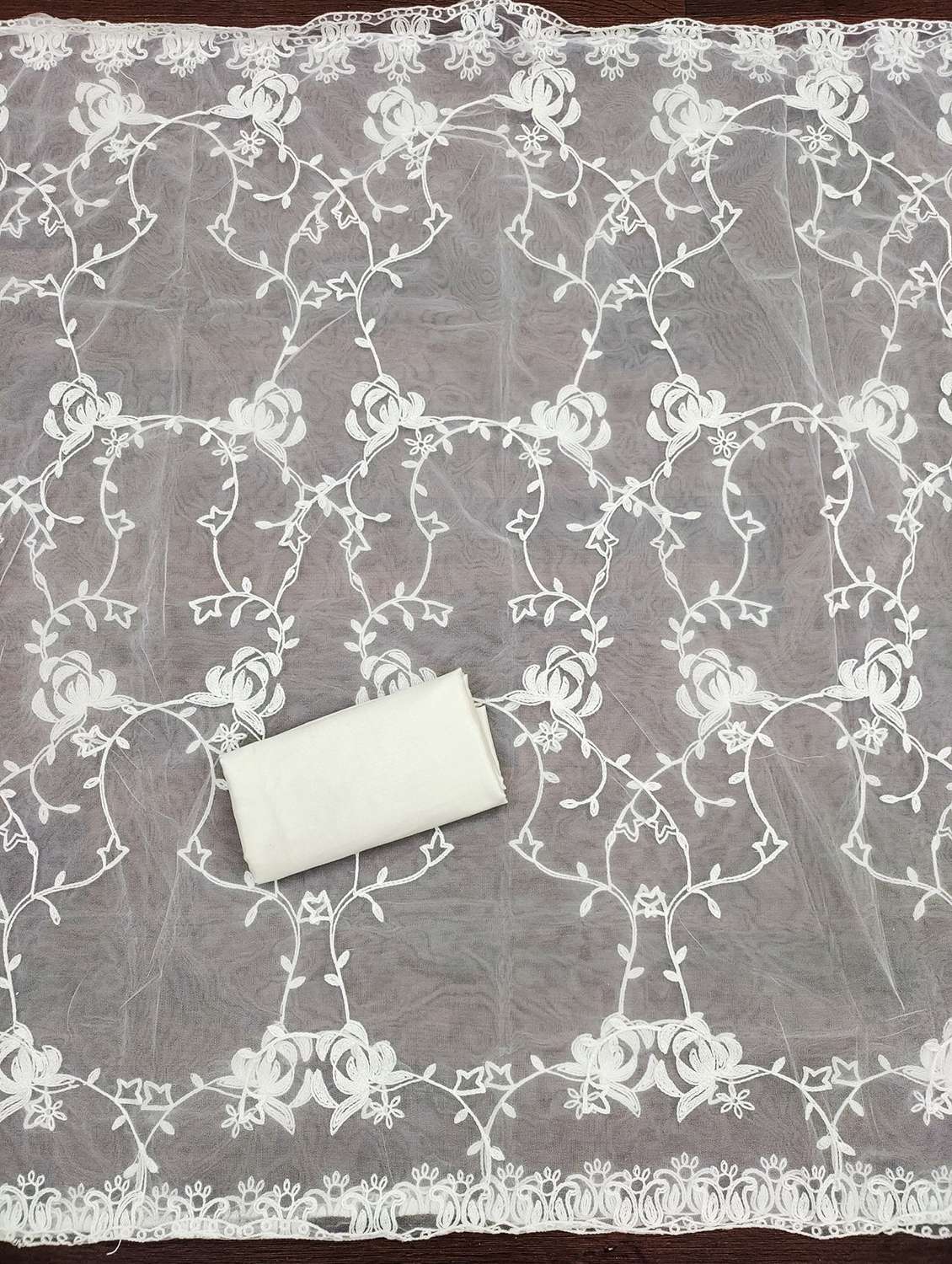 women embroidered unstitched suit set - 21981170 -  Standard Image - 3