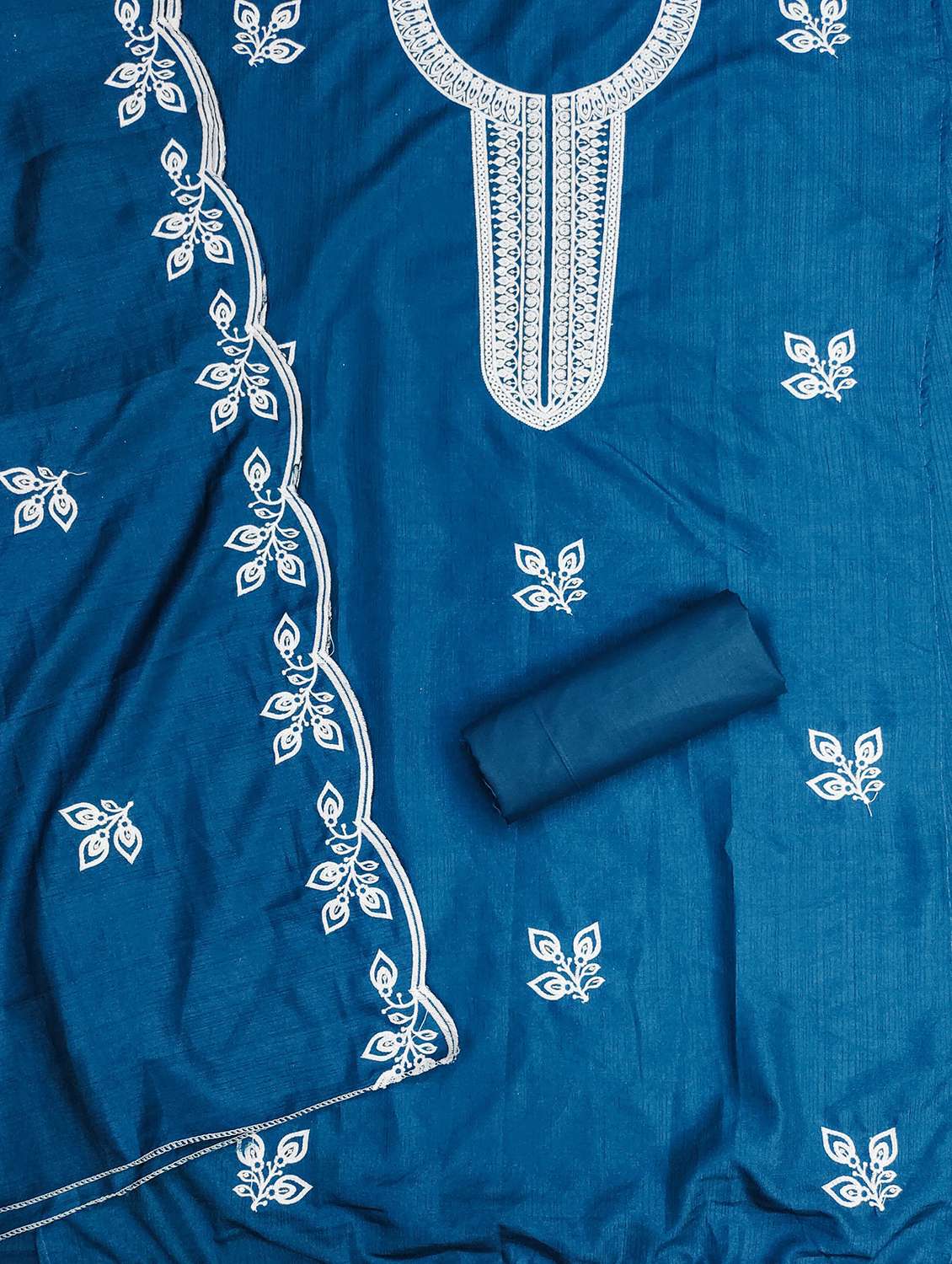 women embroidered unstitched suit set - 21981227 -  Standard Image - 3