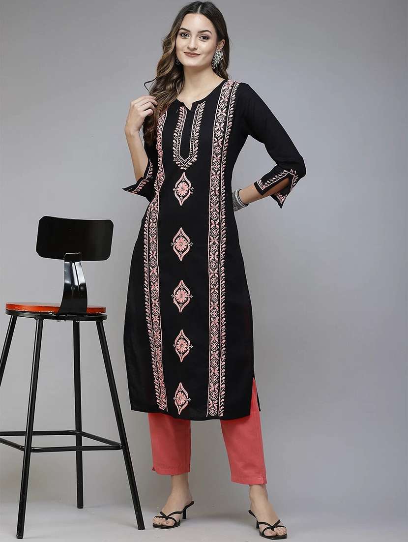 women embroidered long sleeve straight kurta - 21981257 -  Zoom Image - 0