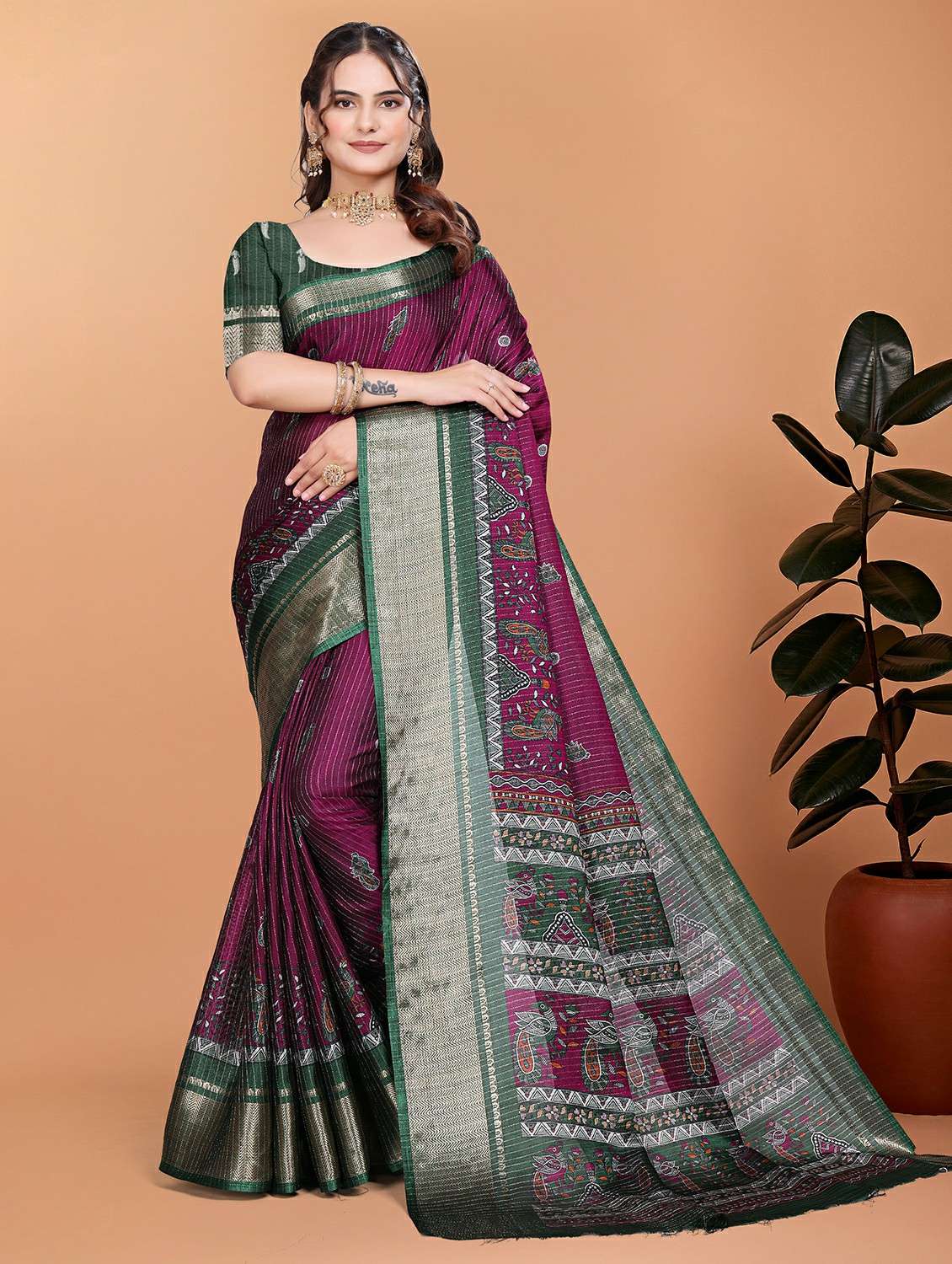 women printed bordered saree with blouse - 21981390 -  Zoom Image - 0