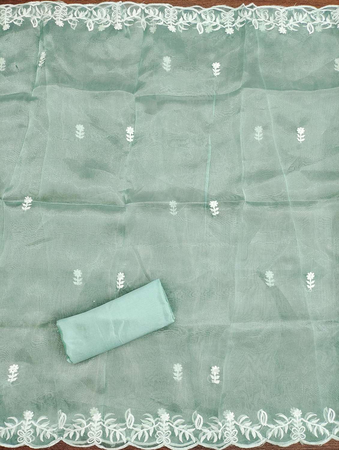 women embroidered unstitched suit set - 21981415 -  Standard Image - 3