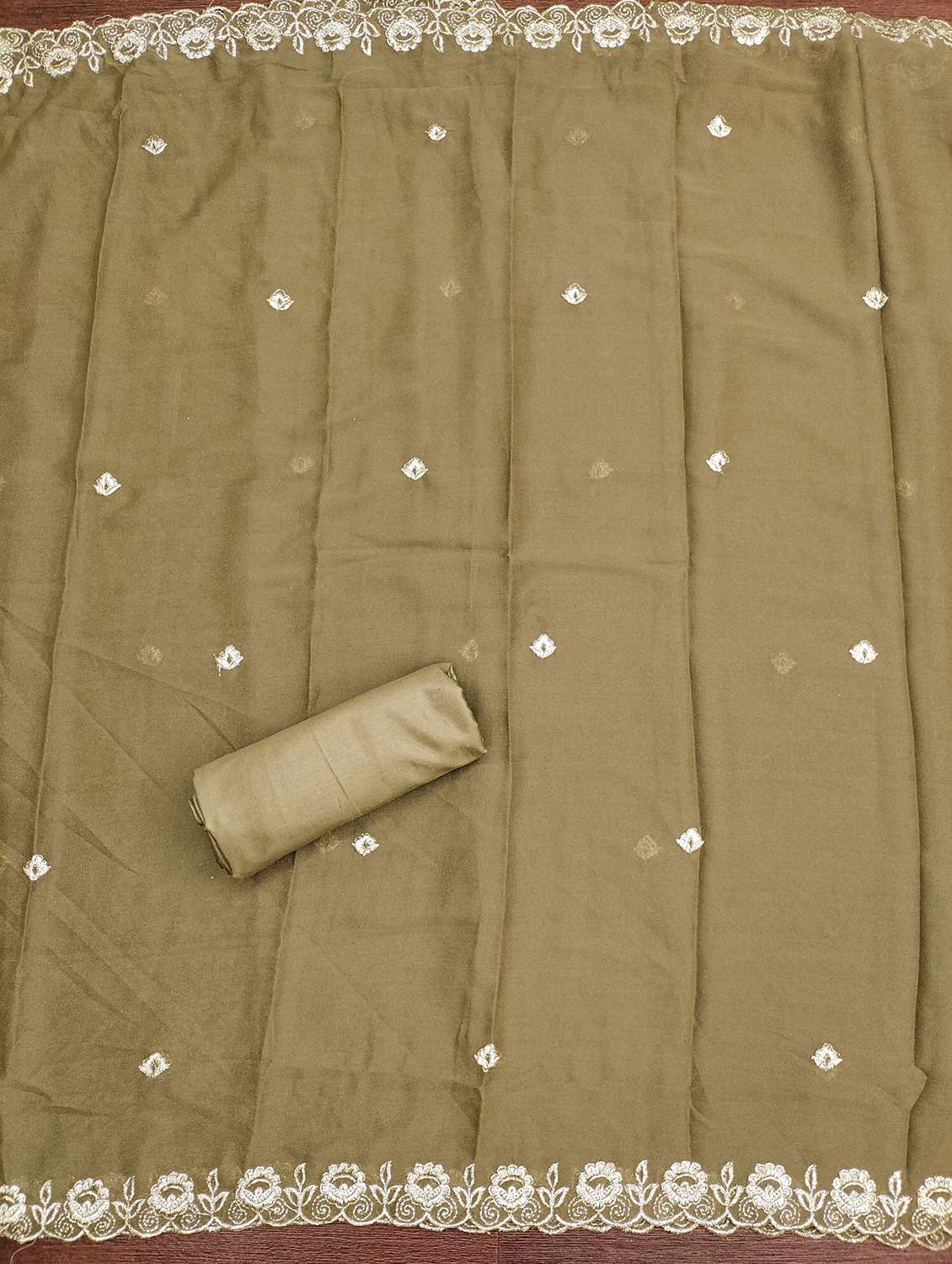 women embroidered unstitched suit set - 21981420 -  Standard Image - 3