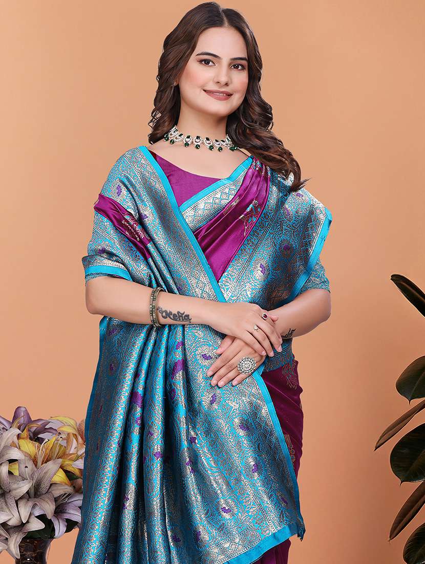 women self design banarasi saree with blouse - 21981424 - Standard Image - 3