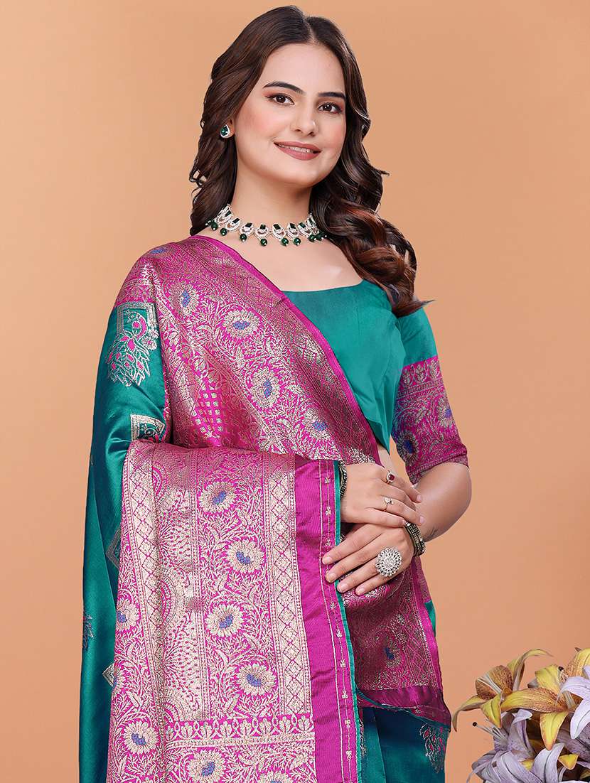 women self design banarasi saree with blouse - 21981425 - Standard Image - 3