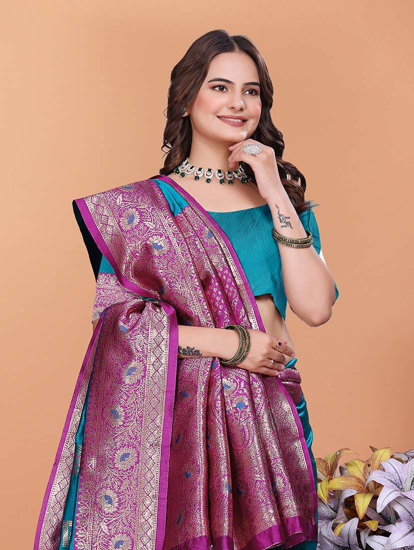 women self design banarasi saree with blouse - 21981426 - Standard Image - 3