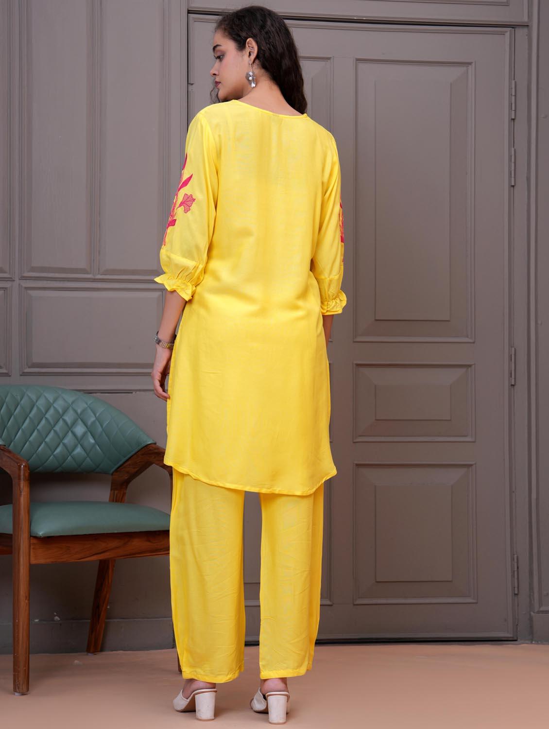 women embroidered round neck kurta and palazzo set - 21981577 - Standard Image - 3