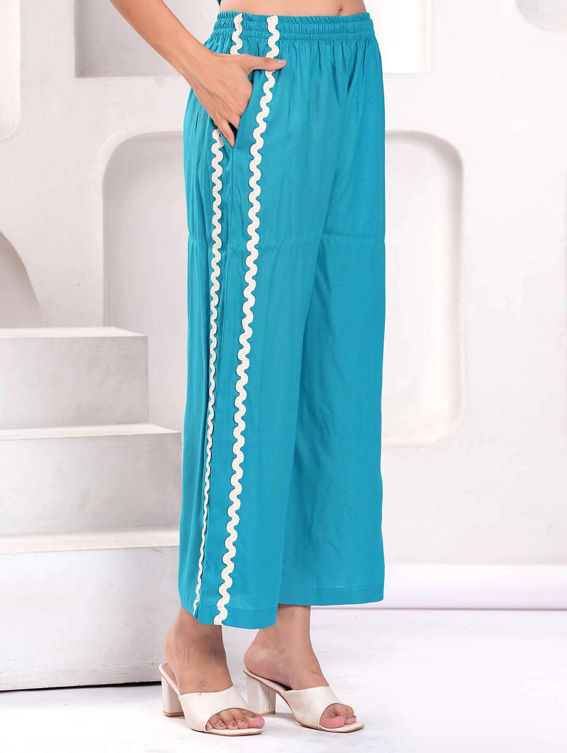 women solid sleeveless top and trouser co-ord set - 21981602 - Standard Image - 5