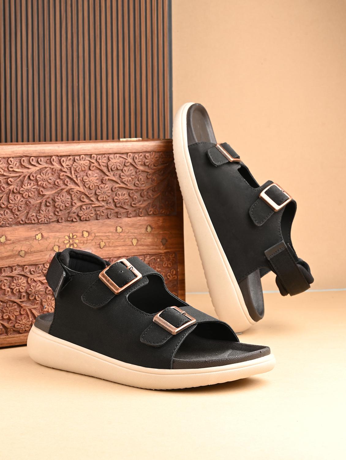 men black solid back strap sandal - 21981671 - Zoom Image - 0