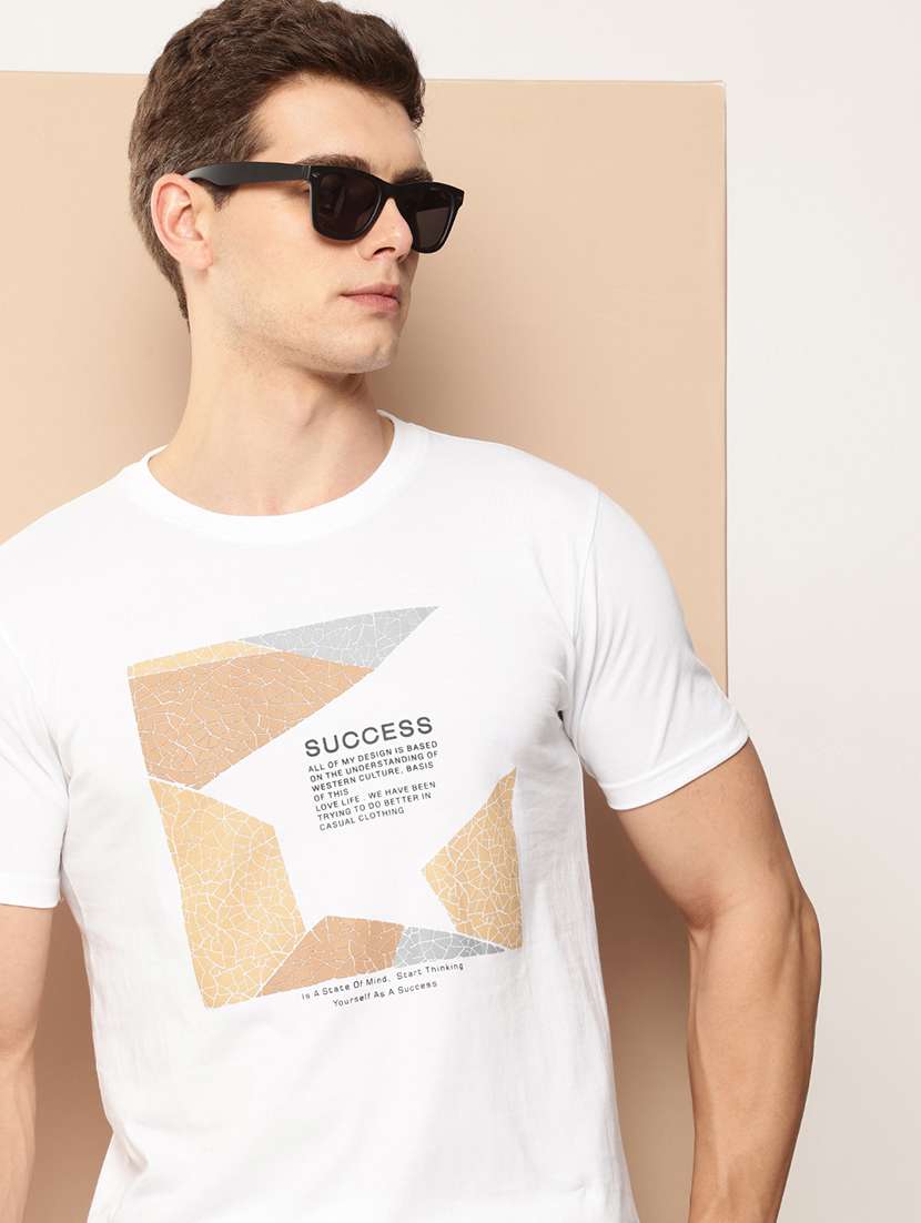 men front print round neck regular fit t-shirt