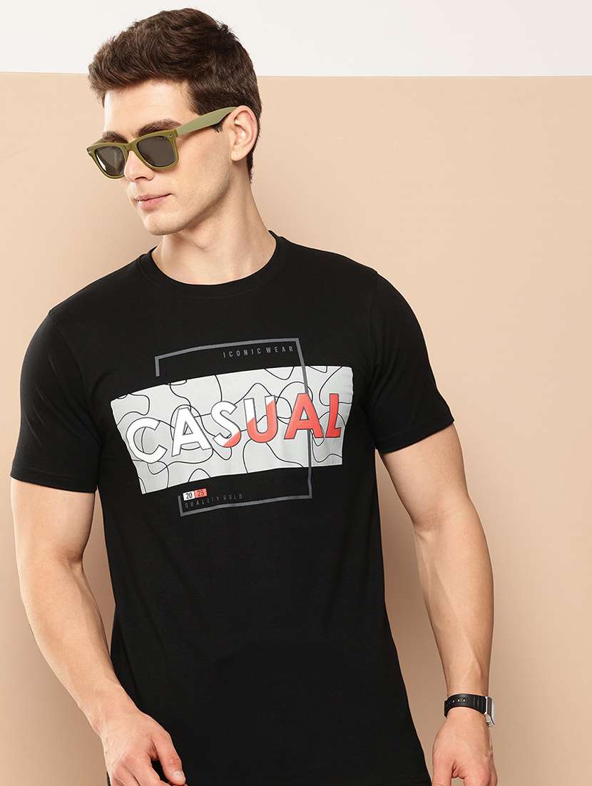 men chest print round neck regular fit t-shirt - 21981924 - Zoom Image - 0