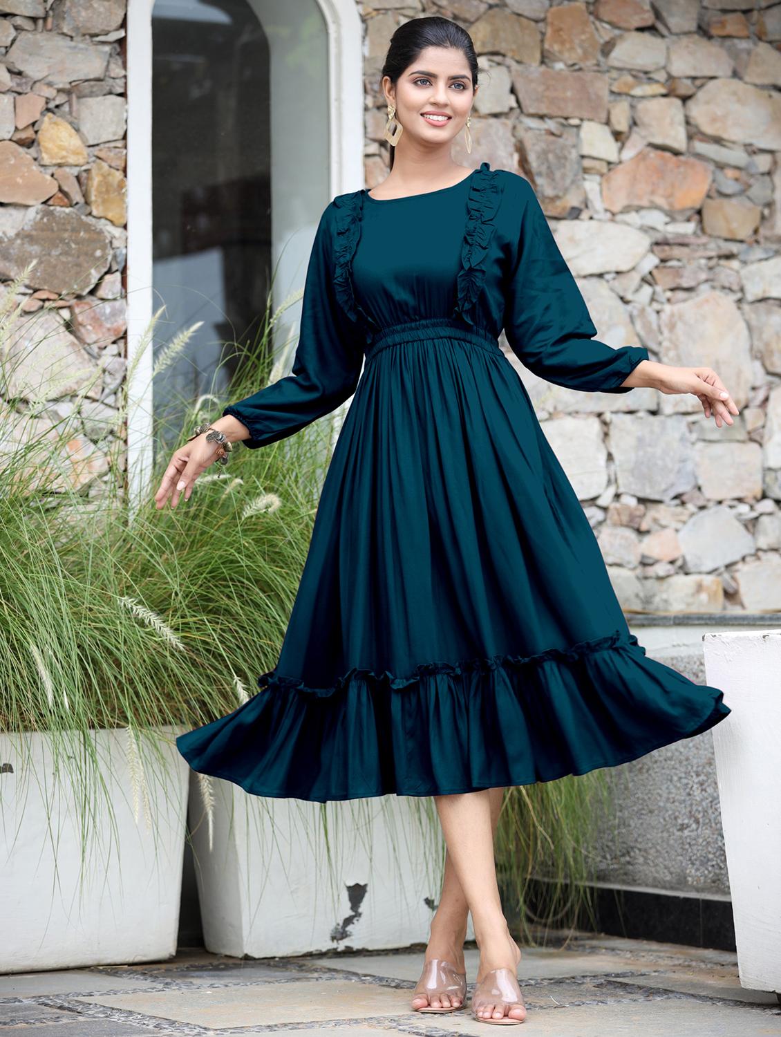 women solid puff sleeve tiered dress - 21982108 - Zoom Image - 0