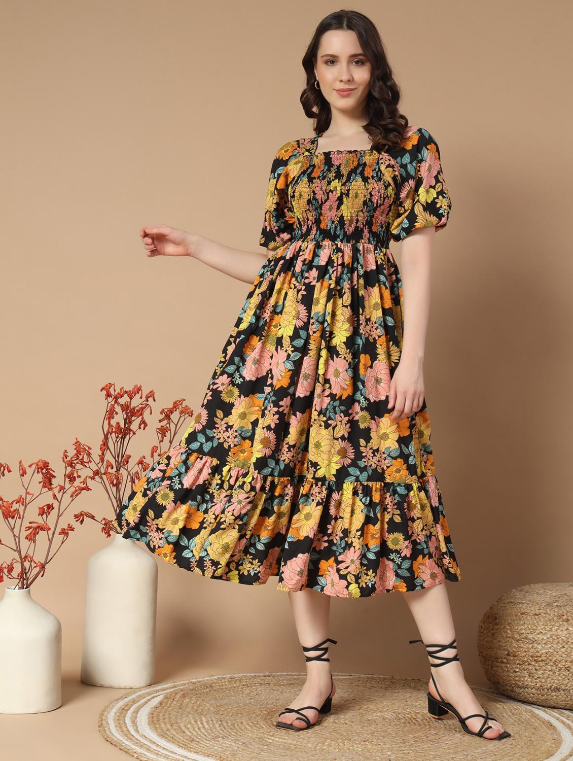 women printed puff sleeve tiered dress - 21982129 - Zoom Image - 0