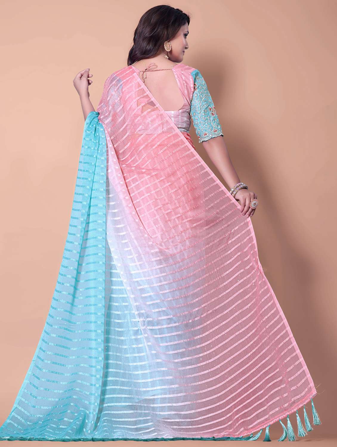 women ombre printed embellished saree with blouse - 21982174 - Standard Image - 3