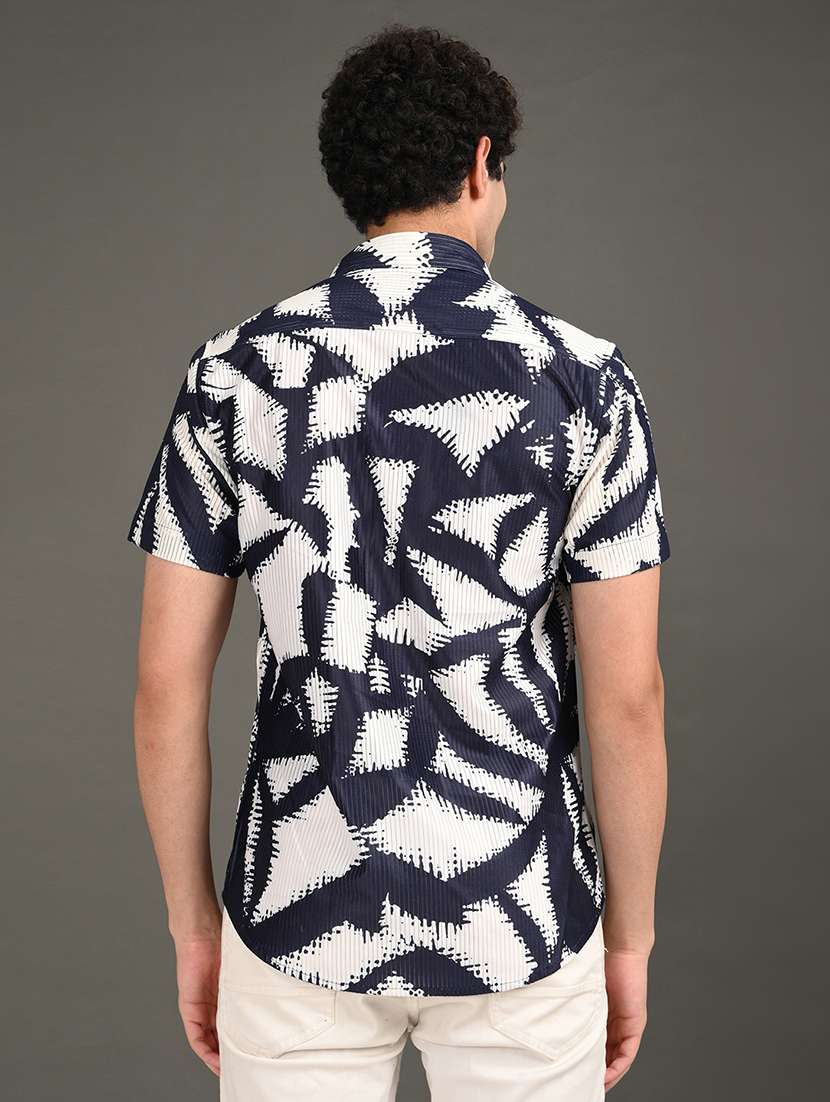 men printed short sleeve regular fit casual shirt - 21982194 -  Standard Image - 3