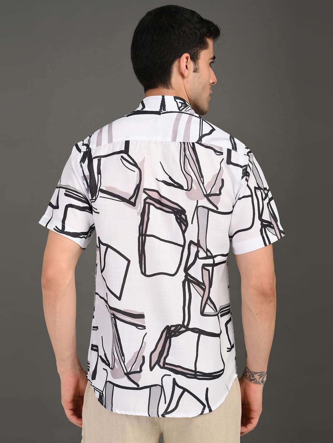 men printed short sleeve regular fit casual shirt - 21982235 -  Standard Image - 3