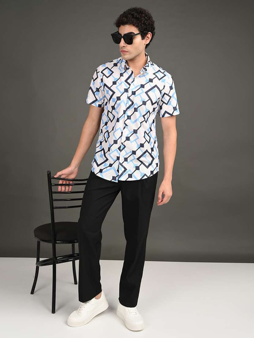 men printed short sleeve regular fit casual shirt - 21982236 -  Standard Image - 3
