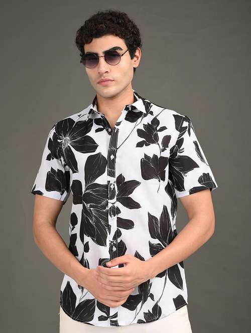 men printed short sleeve regular fit casual shirt - 21982243 -  Standard Image - 0