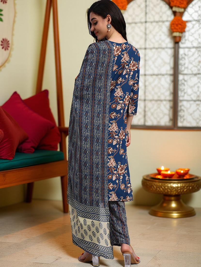 women three quarter sleeve kurta pant with dupatta set - 21982272 - Standard Image - 5