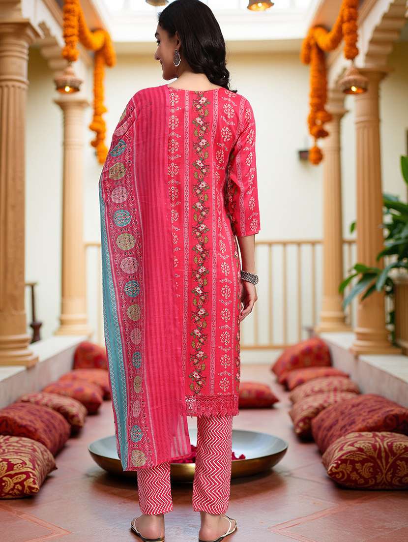 women three quarter sleeve kurta pant with dupatta set - 21982288 - Standard Image - 3