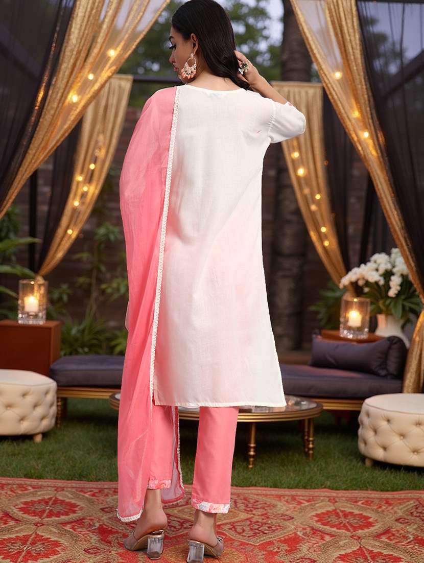 women three quarter sleeve kurta pant with dupatta set - 21982290 - Standard Image - 3