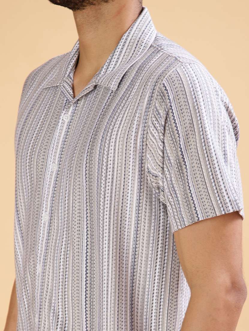 men self design short sleeve regular fit casual shirt - 21982465 -  Standard Image - 5