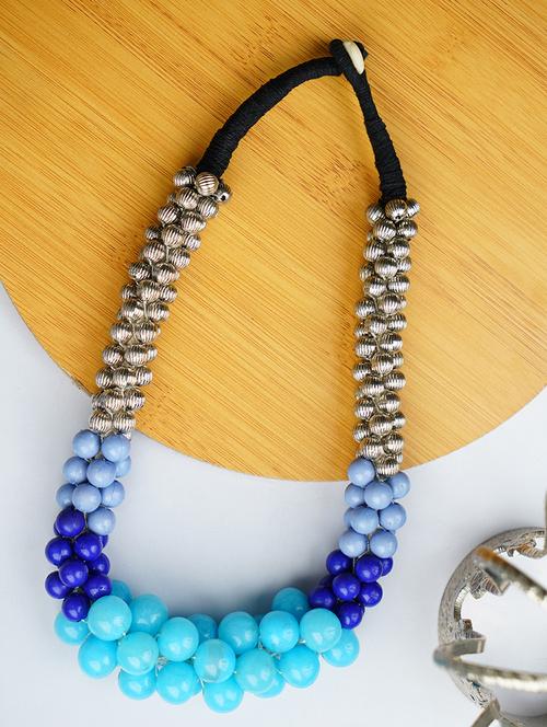 ethnic tribal handmade resin beaded fashion necklace - 21982835 - Standard Image - 0
