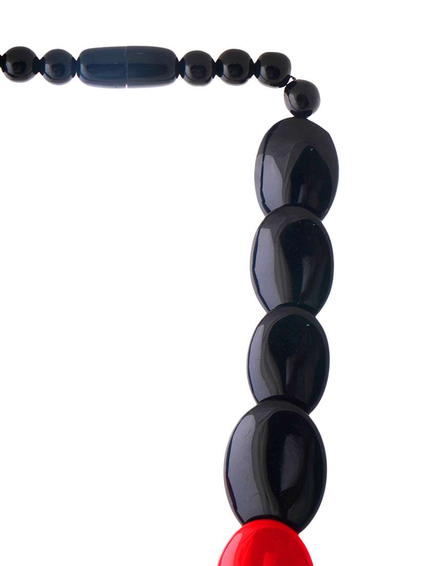 women resin beaded fashion necklace - 21982893 - Standard Image - 3