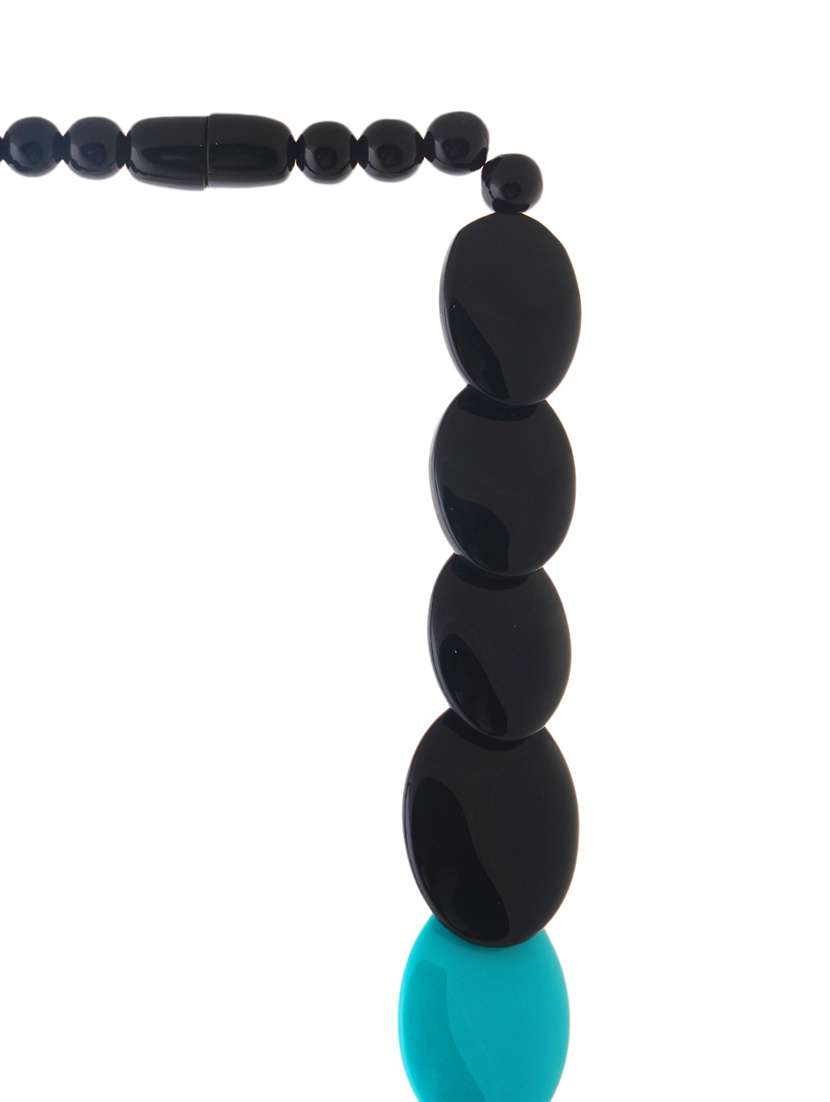 women resin beaded fashion necklace - 21982894 - Standard Image - 3