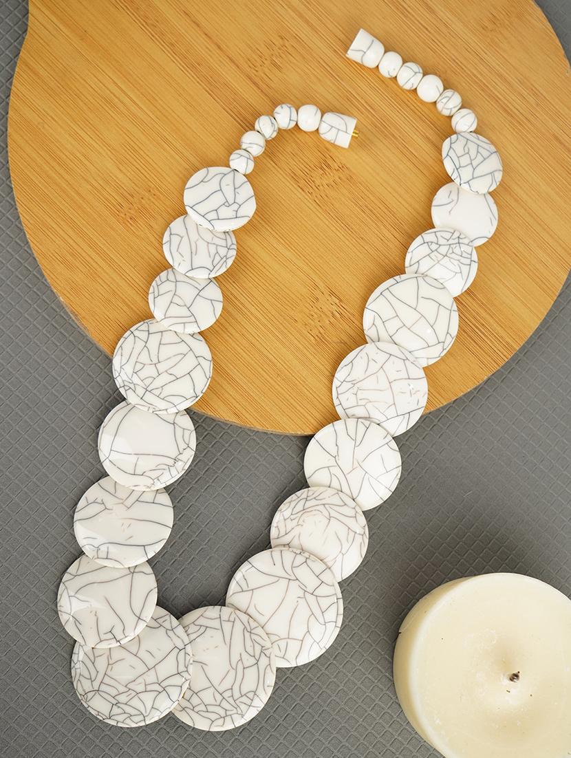ethnic tribal handmade resin beaded fashion necklace - 21982904 -  Zoom Image - 0