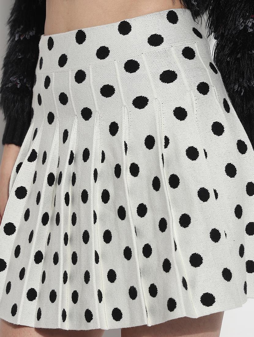 women polka doted high rise flared skirt - 21982950 - Standard Image - 5