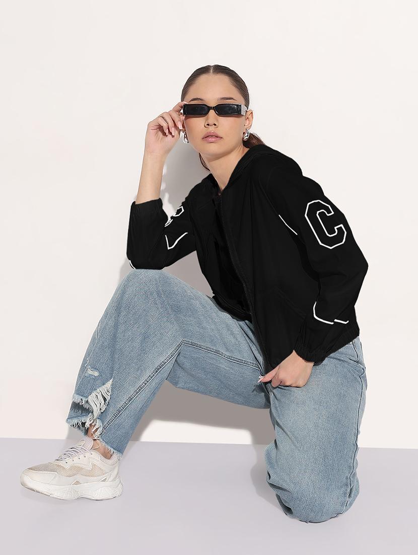 women black printed long sleeve hooded jacket - 21982999 - Standard Image - 5