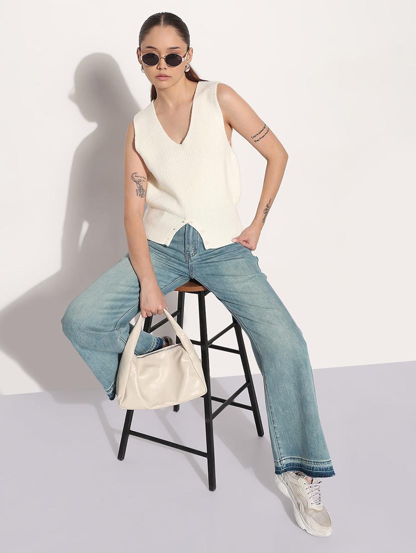 women white solid sleeveless knitted top - 21983016 - Standard Image - 5