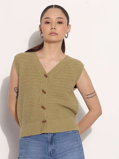 women self designed sleeveless kintted top - 21983034 -  Standard Image - 0