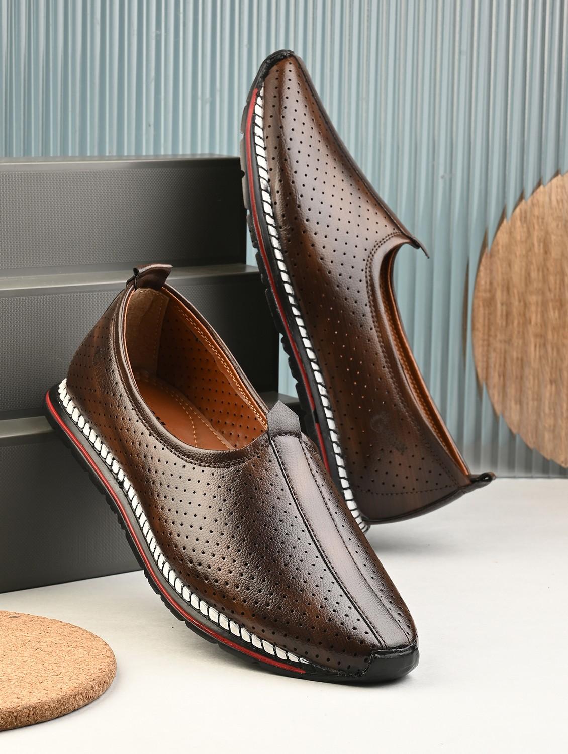 men brown slip on juti