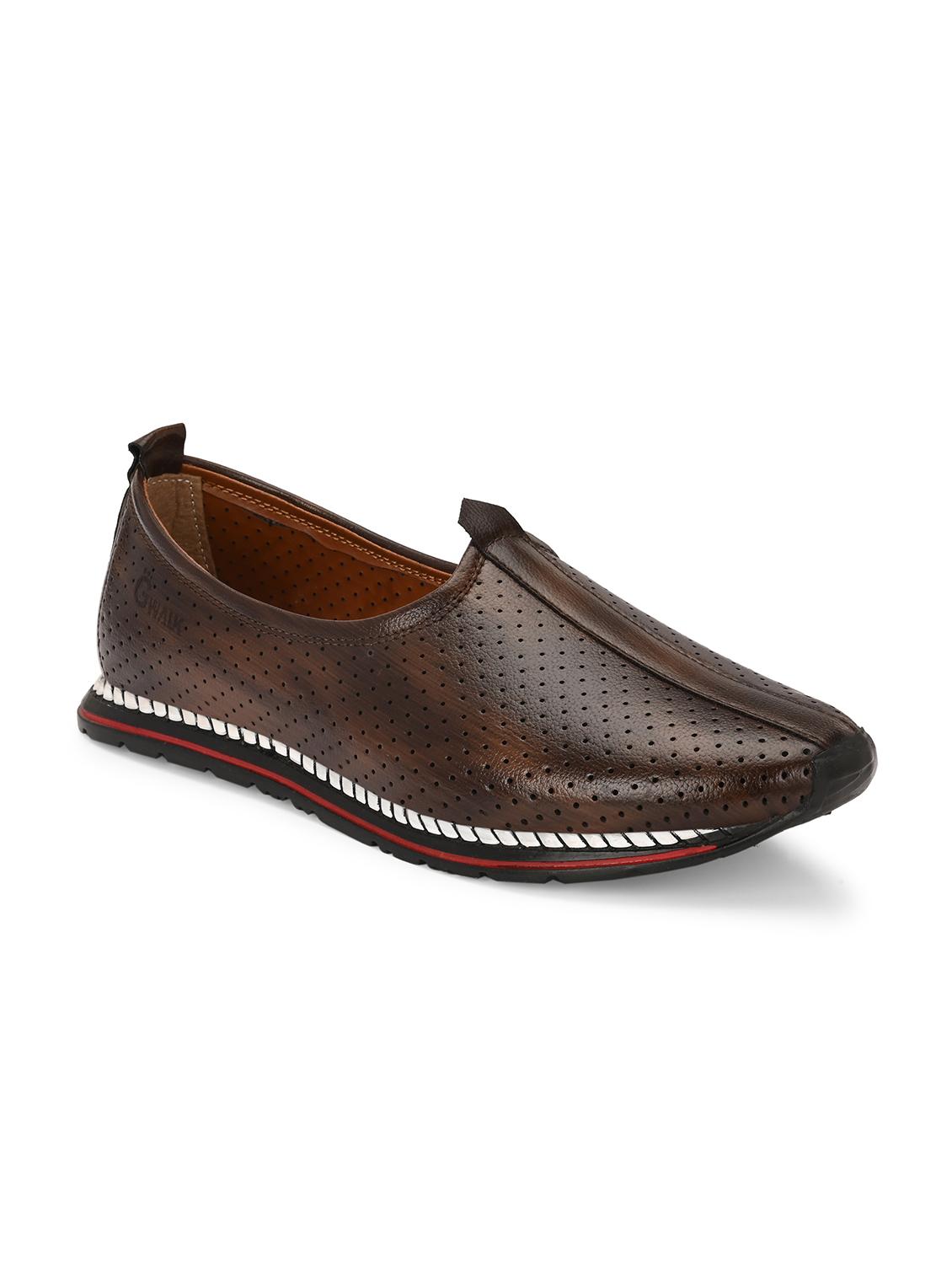 men brown slip on juti - 21983062 - Standard Image - 3