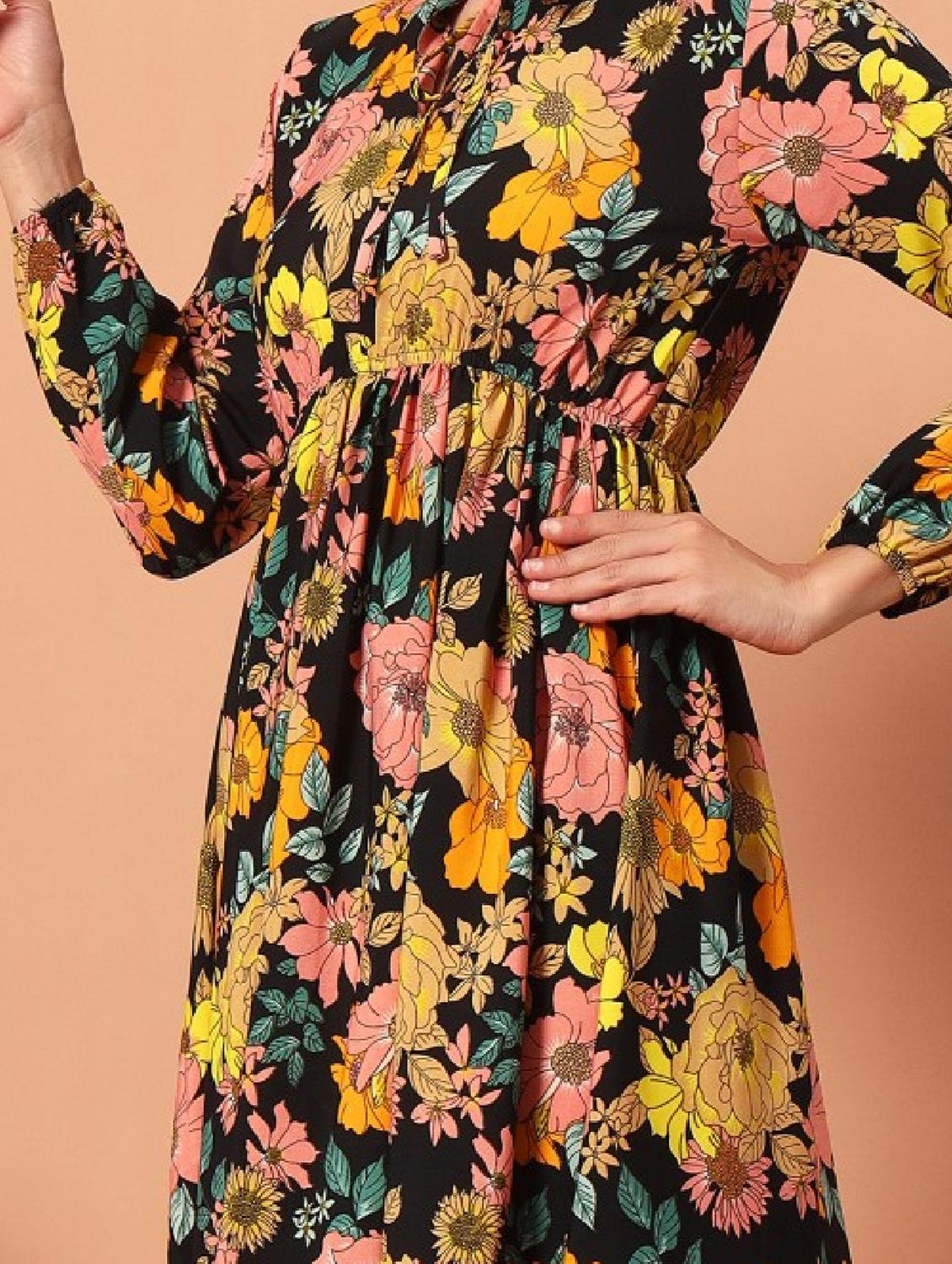 floral print tie-up neck georgette party gown - 21983228 - Standard Image - 3