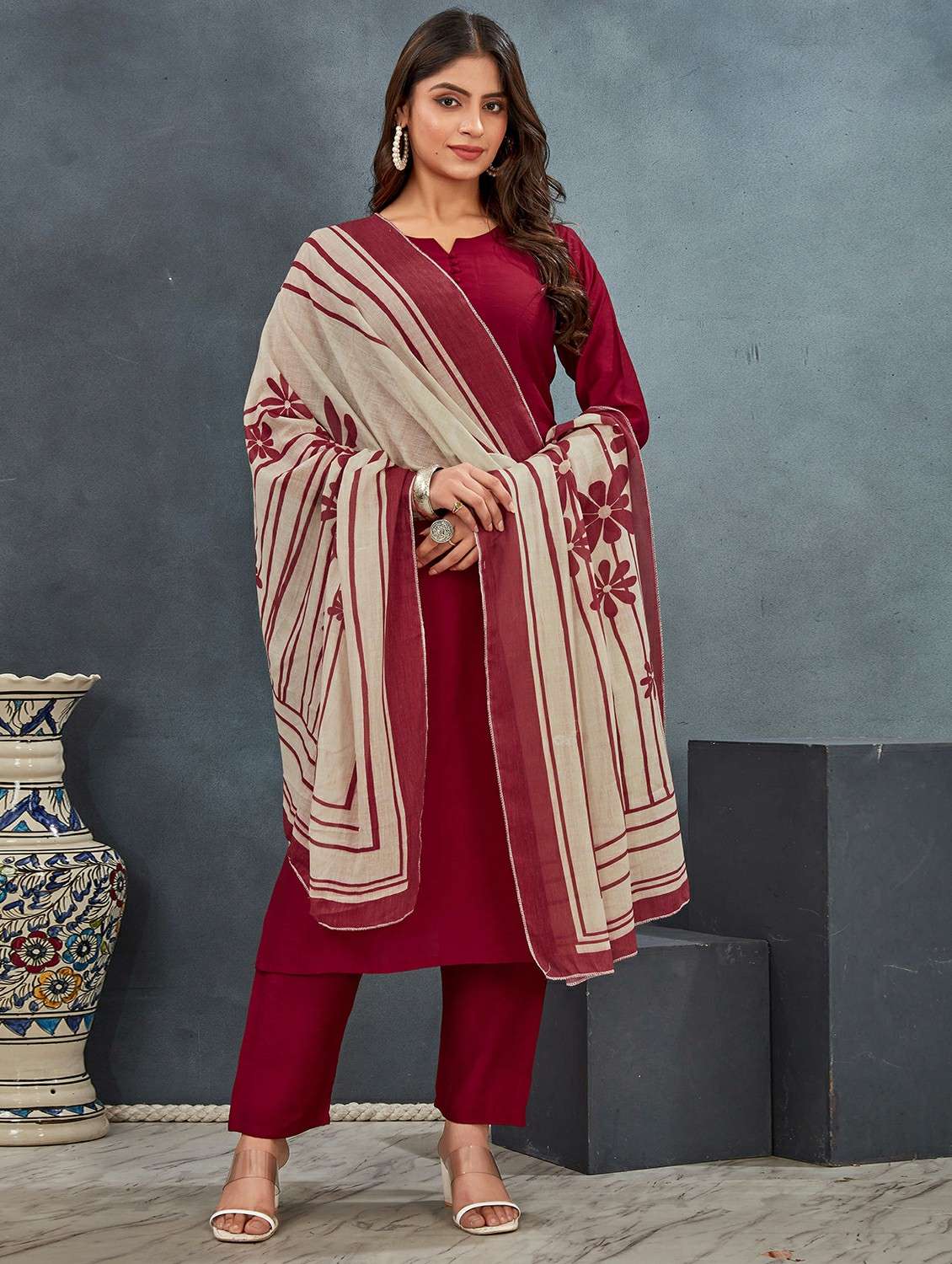 women three quarter sleeve kurta pant with dupatta set