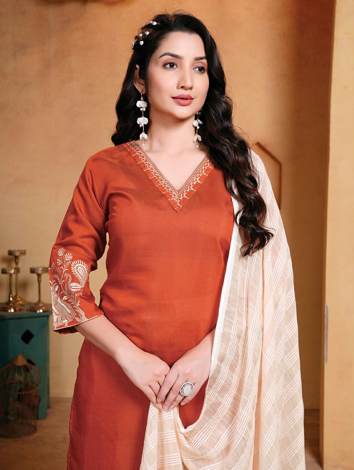 women three quarter sleeve kurta pant with dupatta set - 21983317 - Standard Image - 5