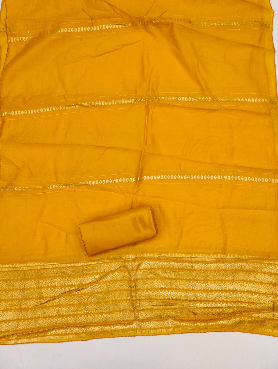 women self design embroidered unstitched suit set - 21983352 -  Standard Image - 3