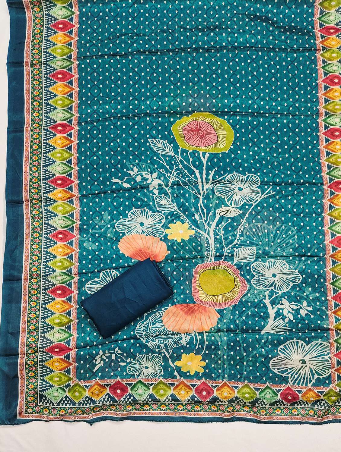 women printed embellished unstitched suit set - 21983379 -  Standard Image - 3